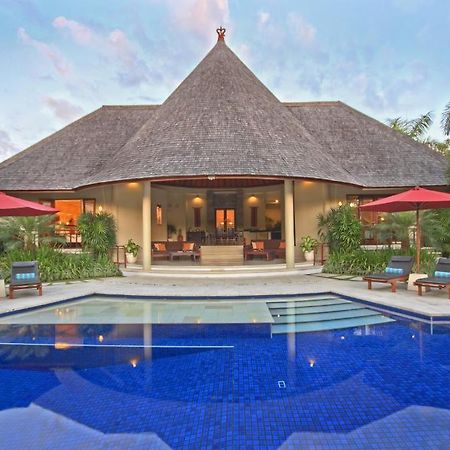 The Kunja Villa-Hotel Seminyak  Ngoại thất bức ảnh