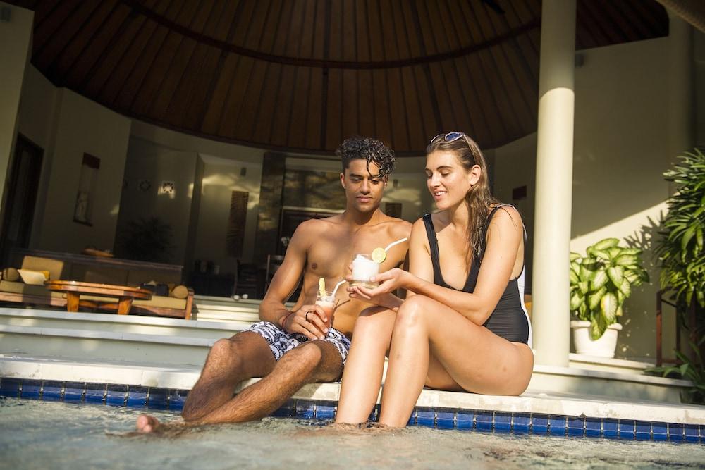 The Kunja Villa-Hotel Seminyak  Ngoại thất bức ảnh